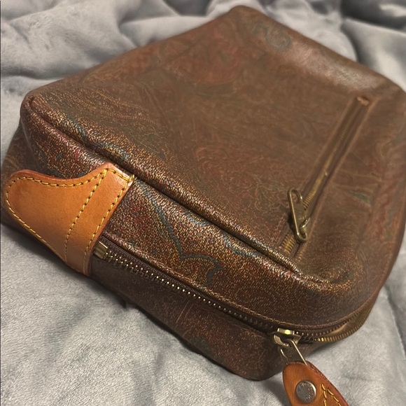 Etro Paisley Clutch with Gold Zipper - Picture 4 of 4